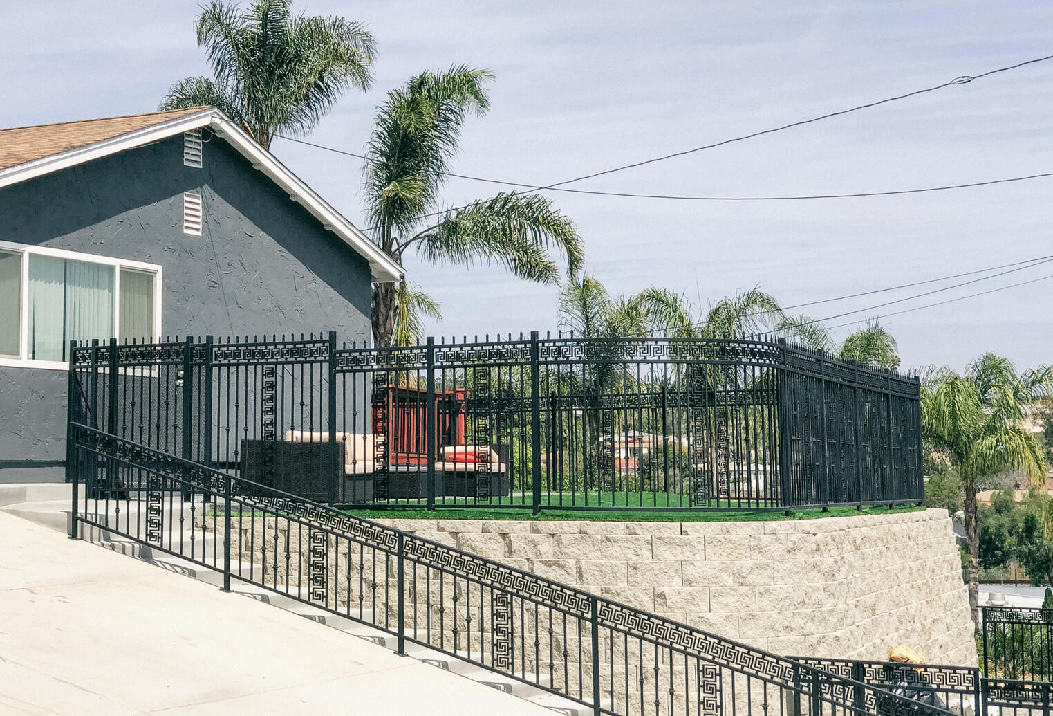 Ornamental iron fence and handrails - Encanto Ornamental iron fence and handrails - Encanto